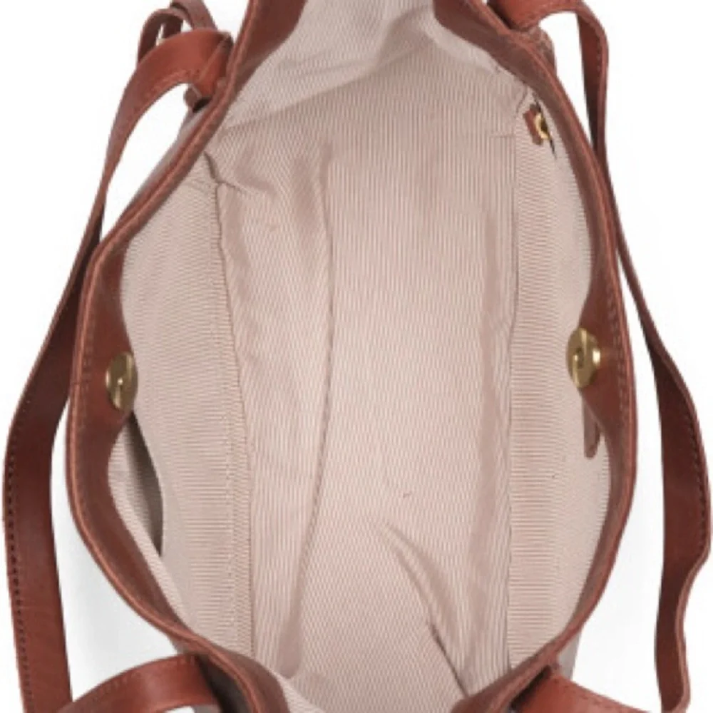 Margot Leather‎ Fiona Crossbody Tote. Brown leather - Picture 2 of 15